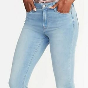 Old navy Rockstar skinny built in jeans